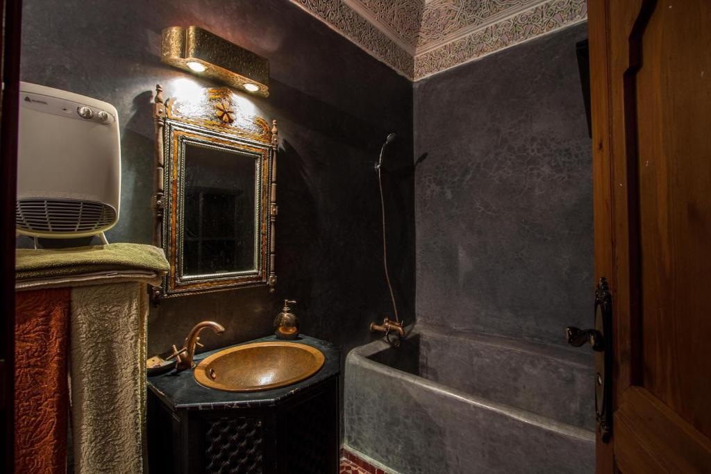 Riad Naila & Suite Fes Exterior photo